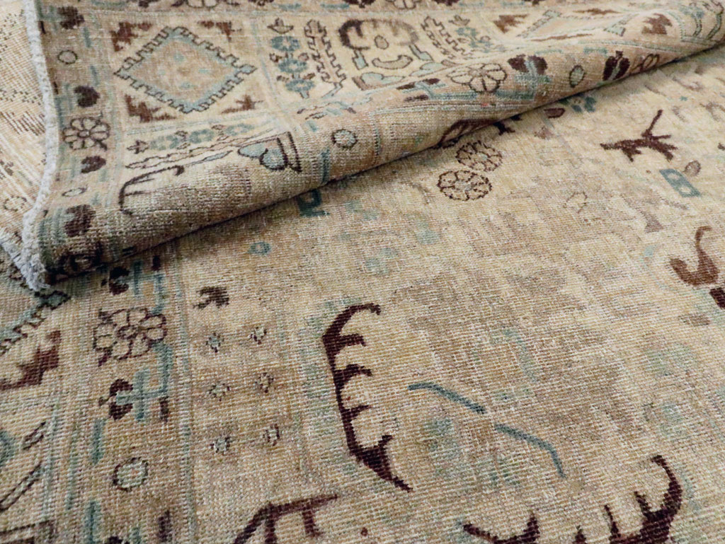 Vintage Persian Tabriz Accent Carpet, No.25867 - Gss