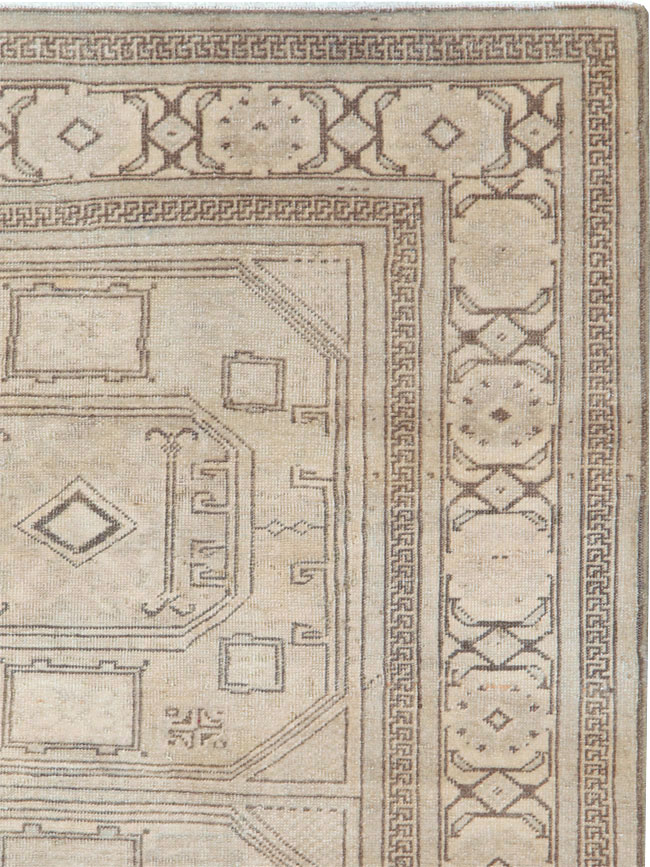 Antique Persian Tabriz Throw Rug, No.25869 - Gss