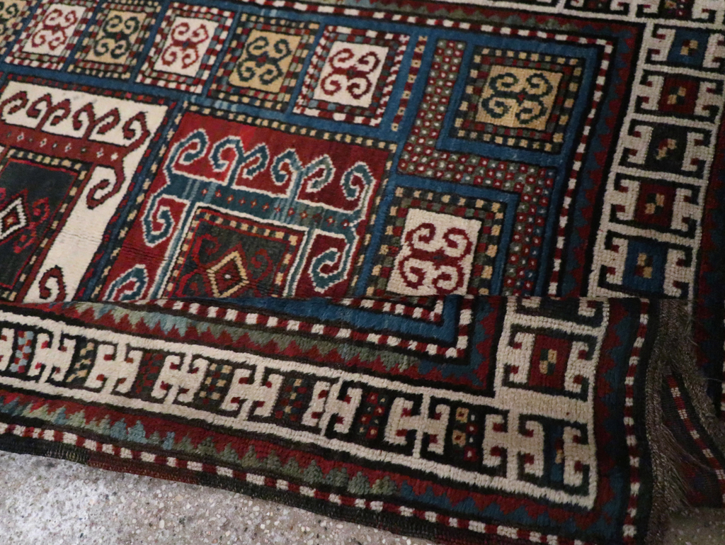 Antique Caucasian Kazak Rug, No.25877 - Gss
