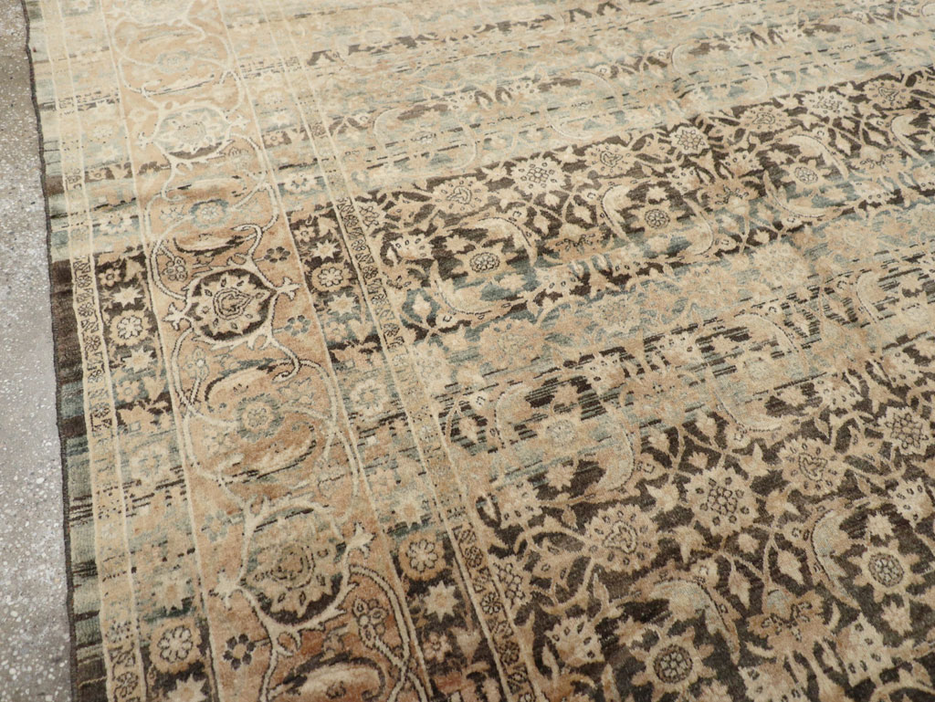 Antique Persian Lavar Kerman Carpet, No.25884 - Gss