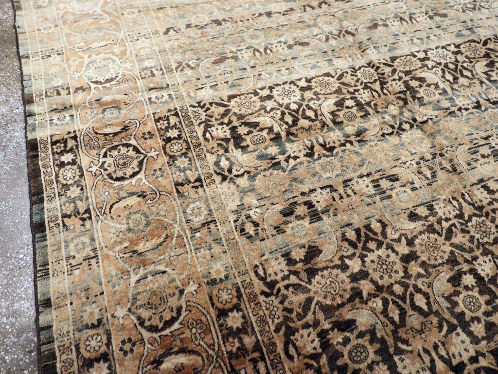 Antique Persian Lavar Kerman Carpet, No.25884 - Gss