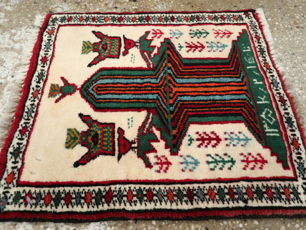 Vintage Persian Pictorial Baluch rug, No.25887 - Gss