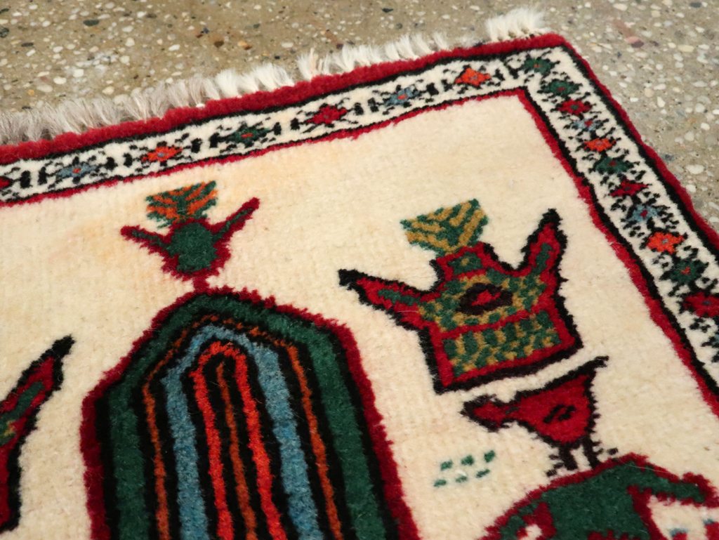 Vintage Persian Pictorial Baluch rug, No.25887 - Gss