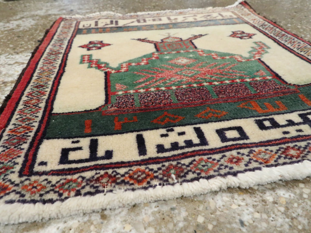 Vintage Persian Pictorial Baluch Rug, No.25888 - Gss
