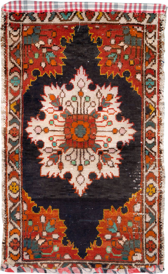 Vintage Persian Hamadan Rug, No.25927 - Gss