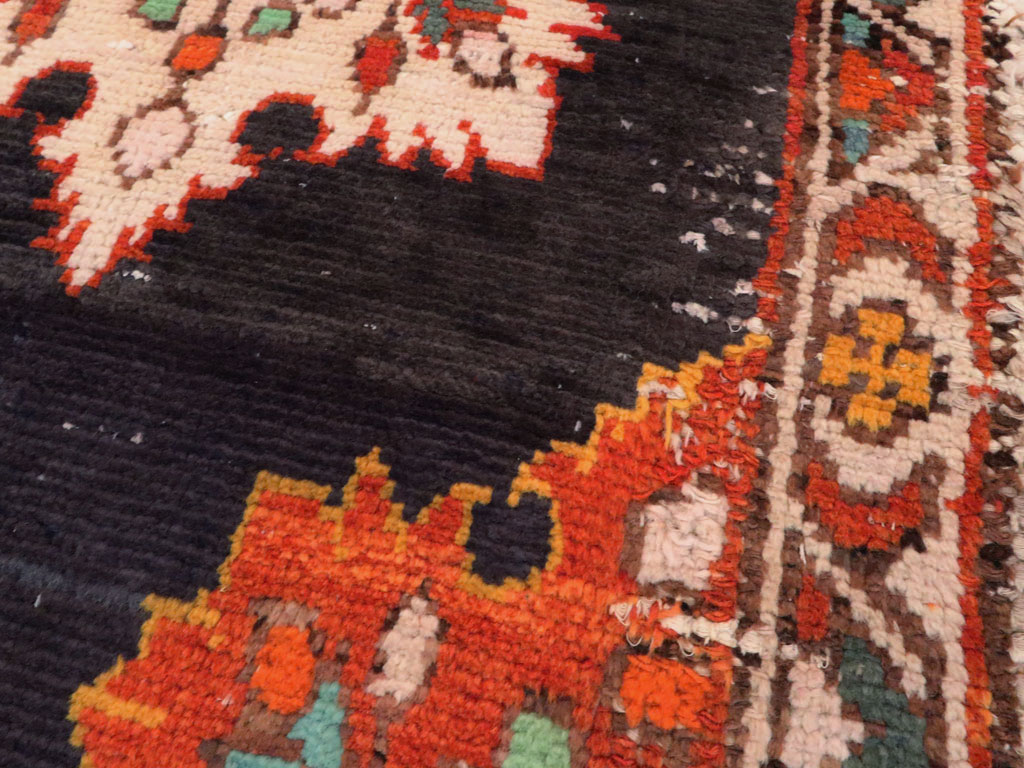 Vintage Persian Hamadan Rug, No.25927 - Gss