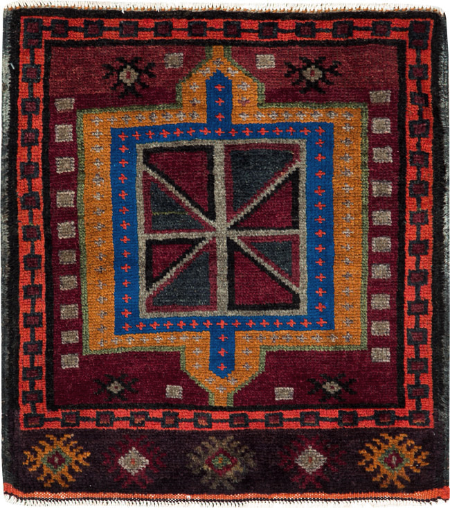 Vintage Persian Hamadan Rug, No.25931 - Gss