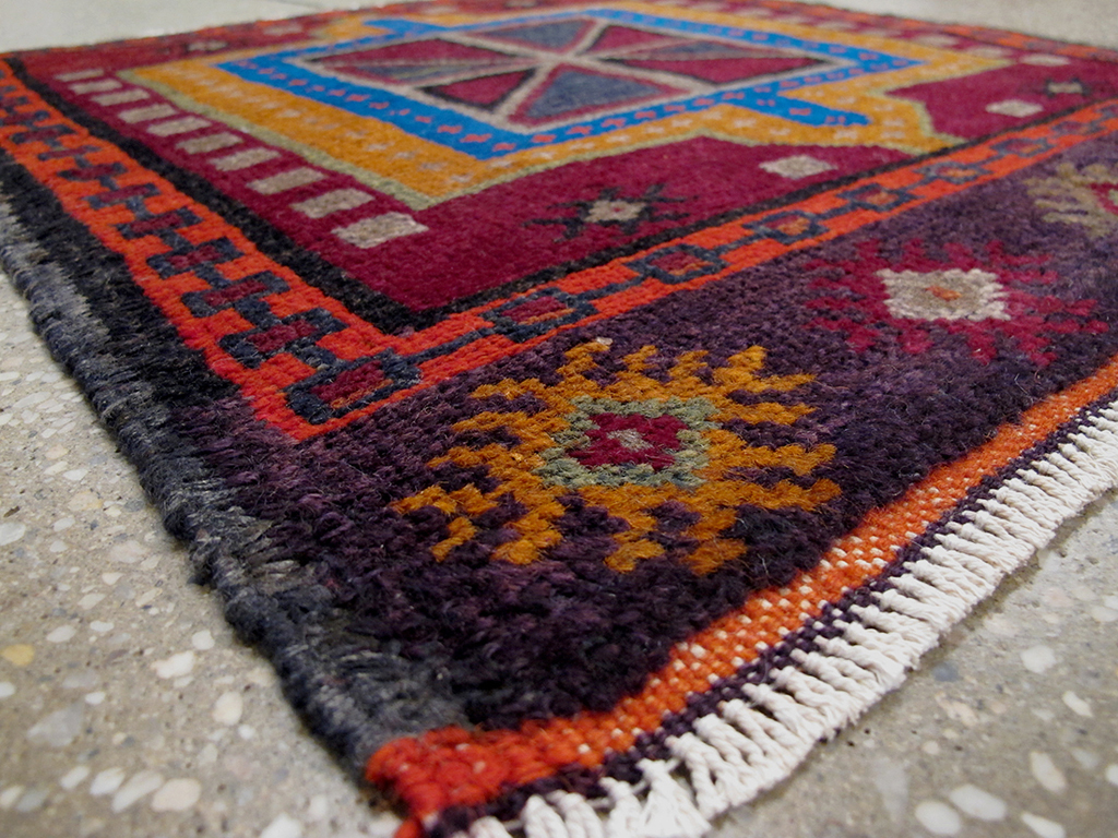 Vintage Persian Hamadan Rug, No.25931 - Gss