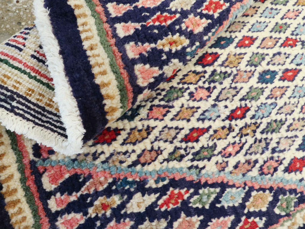 Vintage Persian Hamadan Rug, No.25932 - Gss