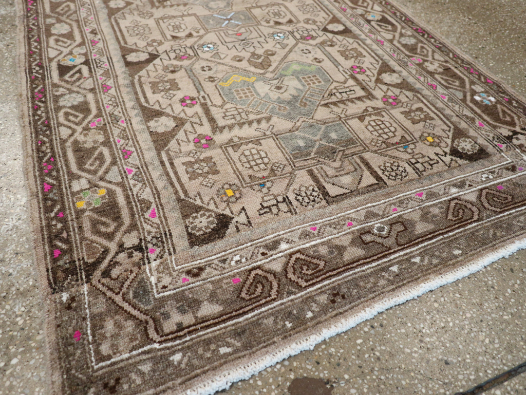 Vintage Persian Hamadan Rug, No.25935 - Gss