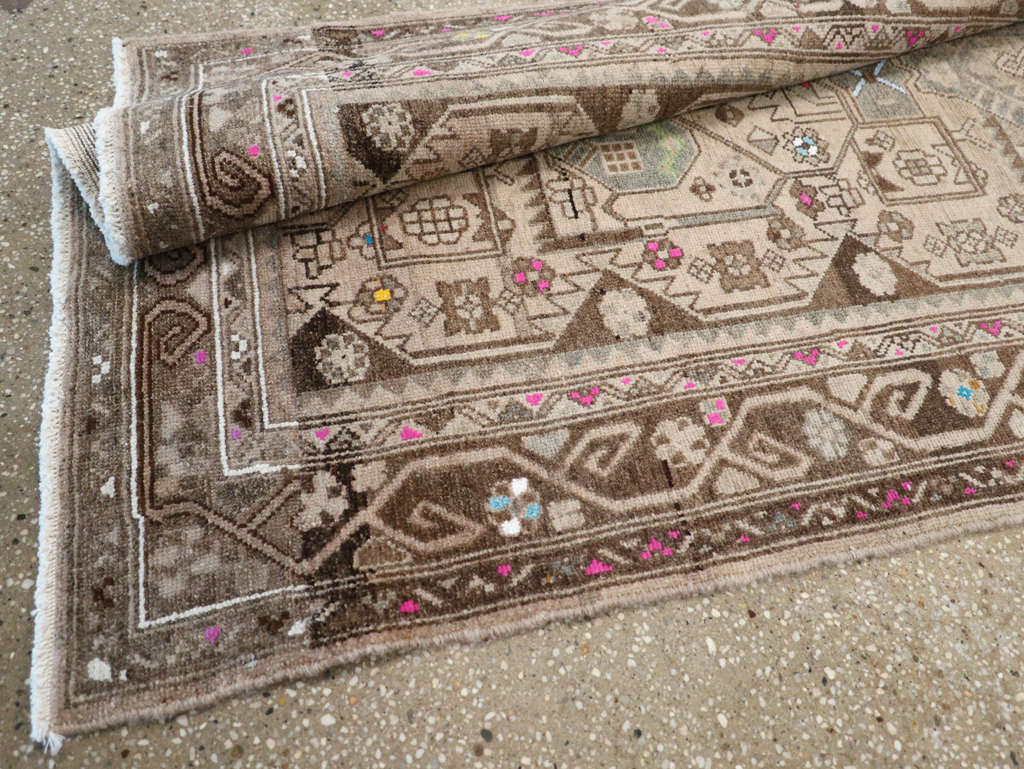 Vintage Persian Hamadan Rug, No.25935 - Gss