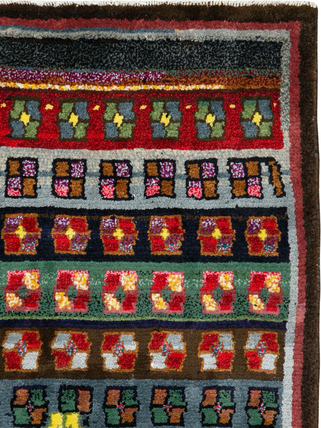 Vintage Persian Mahal Rug, No.25941 - Gss