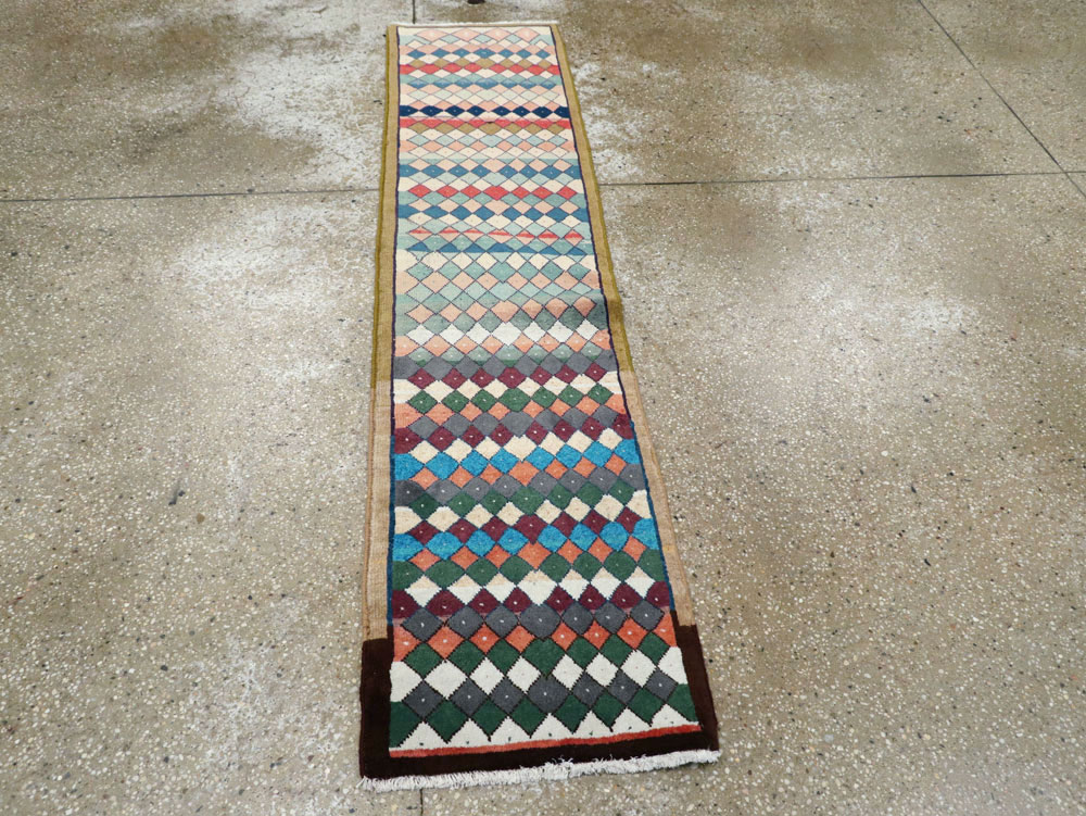Vintage Persian Mahal Runner, No.25976 - Gss