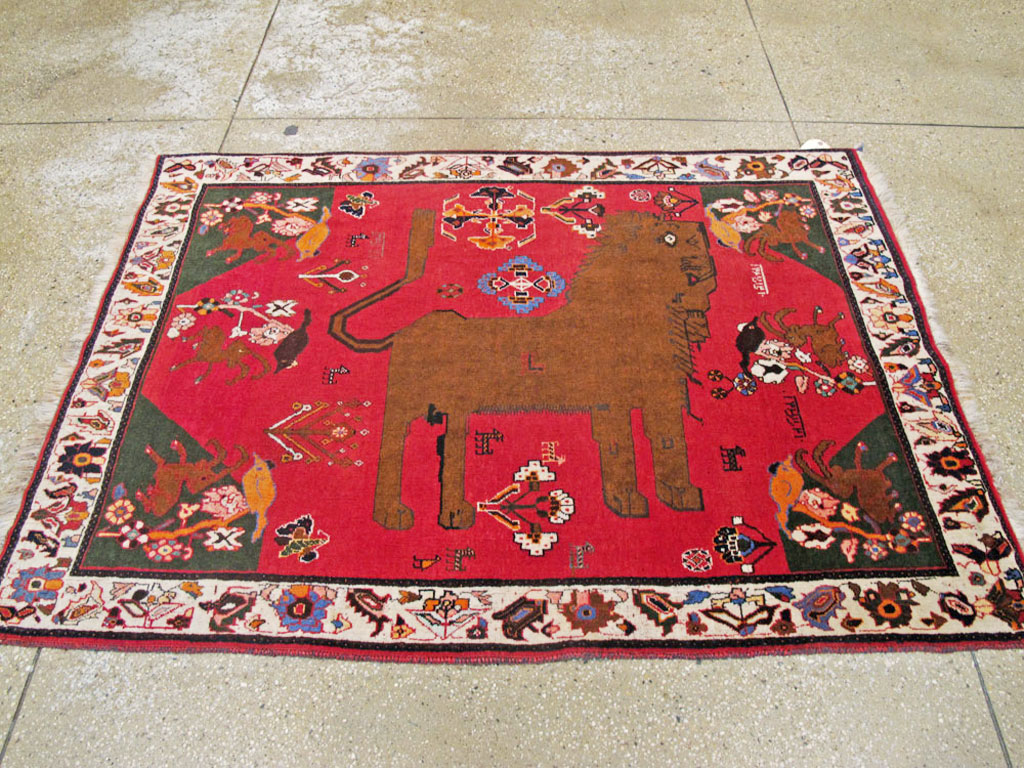 Vintage Persian Pictorial Shiraz Rug, No.25985 - Gss
