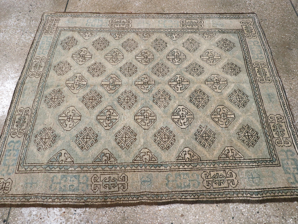 Vintage Persian Kurd Square Accent Rug, No.26008 - Gss