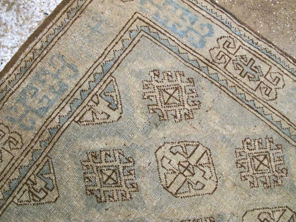 Vintage Persian Kurd Square Accent Rug, No.26008 - Gss