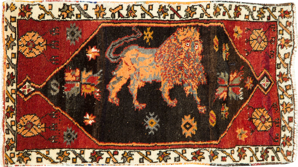 Vintage Turkish Anatolian Pictorial Throw Rug, No.26011 - Gss