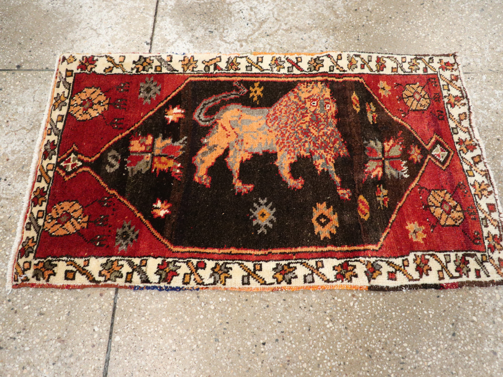 Vintage Turkish Anatolian Pictorial Throw Rug, No.26011 - Gss