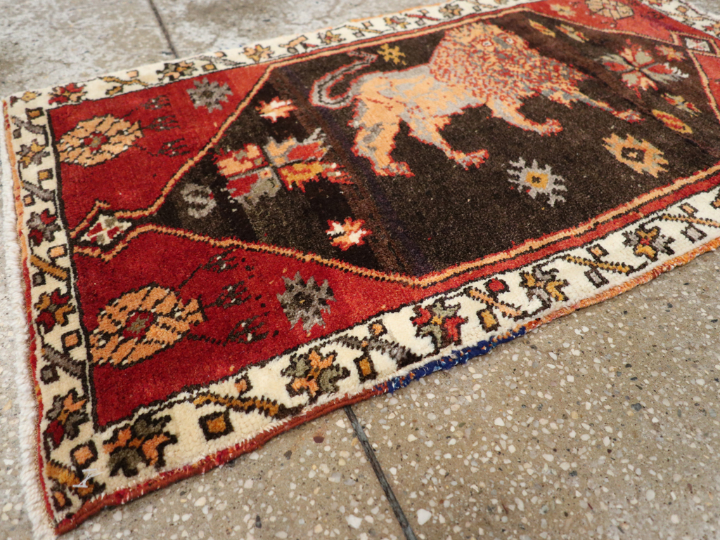 Vintage Turkish Anatolian Pictorial Throw Rug, No.26011 - Gss