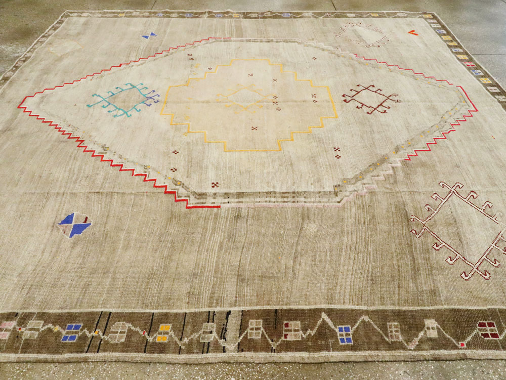 Vintage Turkish Anatolian Carpet, No.26017 - Gss