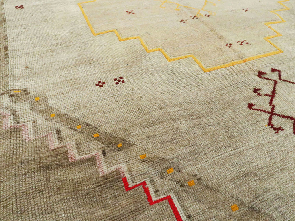 Vintage Turkish Anatolian Carpet, No.26017 - Gss