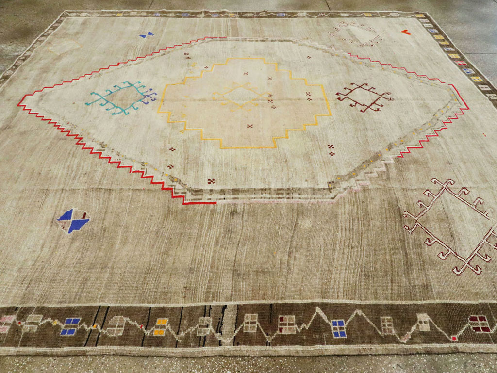 Vintage Turkish Anatolian Carpet, No.26017 - Gss