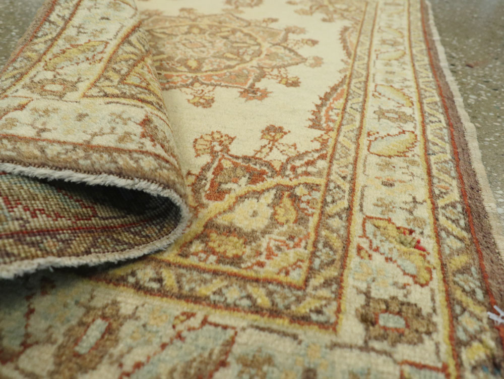 Antique Persian Tabriz Throw Rug, No.26020 - Gss