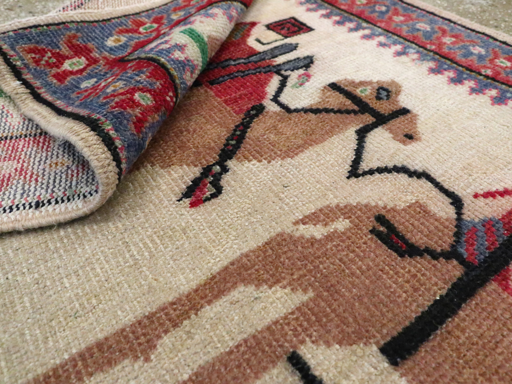 Vintage Turkish Anatolian Pictorial Throw Rug, No.26021 - Gss