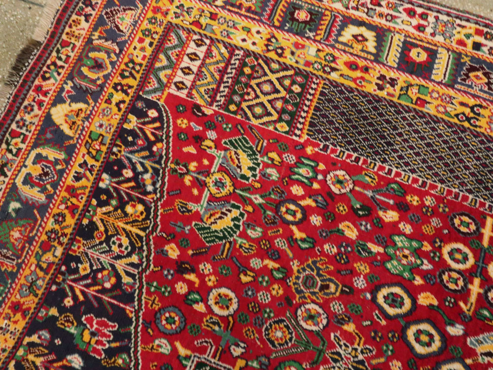 Vintage Persian Shiraz Rug, No.26023 - Gss