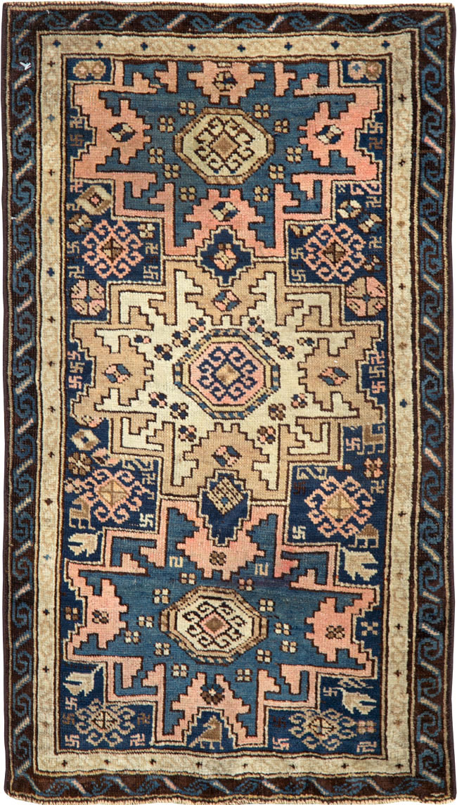 Antique Caucasian Shirvan Throw Rug, No.26027 - Gss