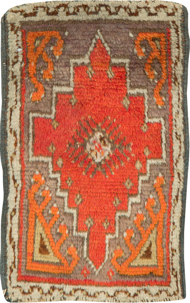 Vintage Turkish Anatolian Throw Rug, No.26032 - Gss