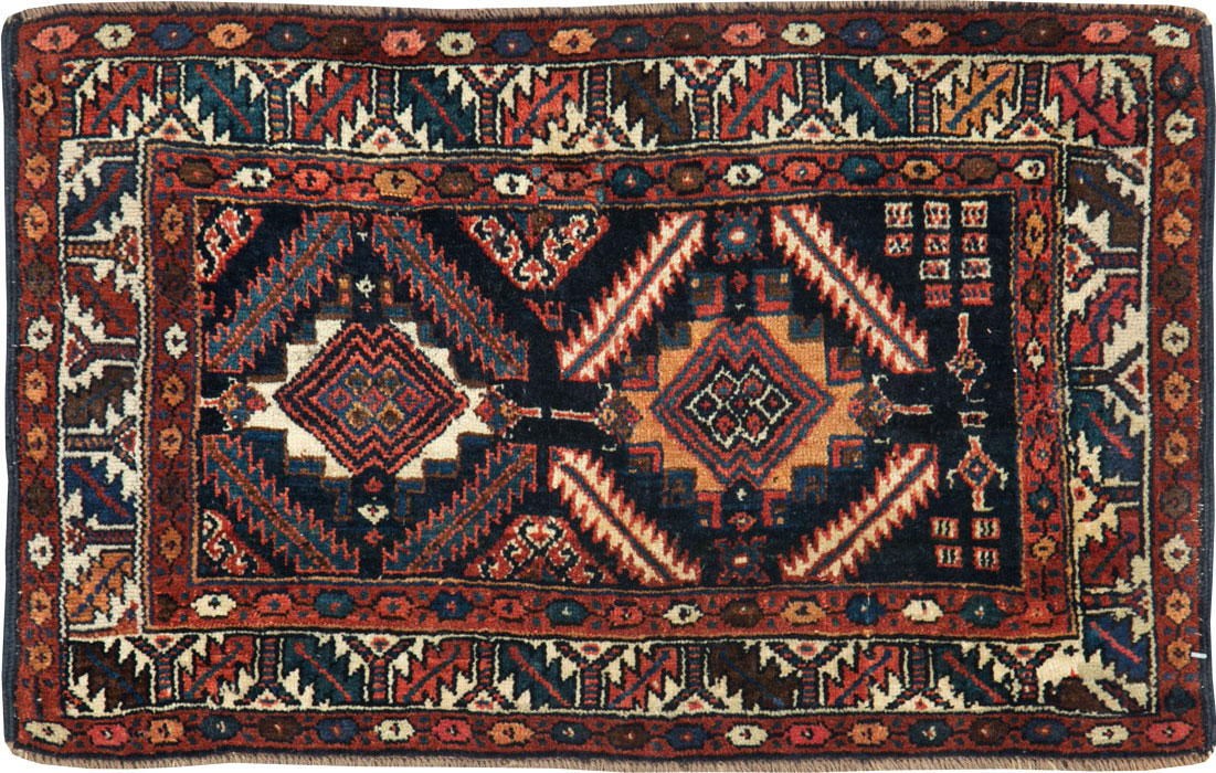 Antique Persian Veramin Rug, No.26035 - Gss