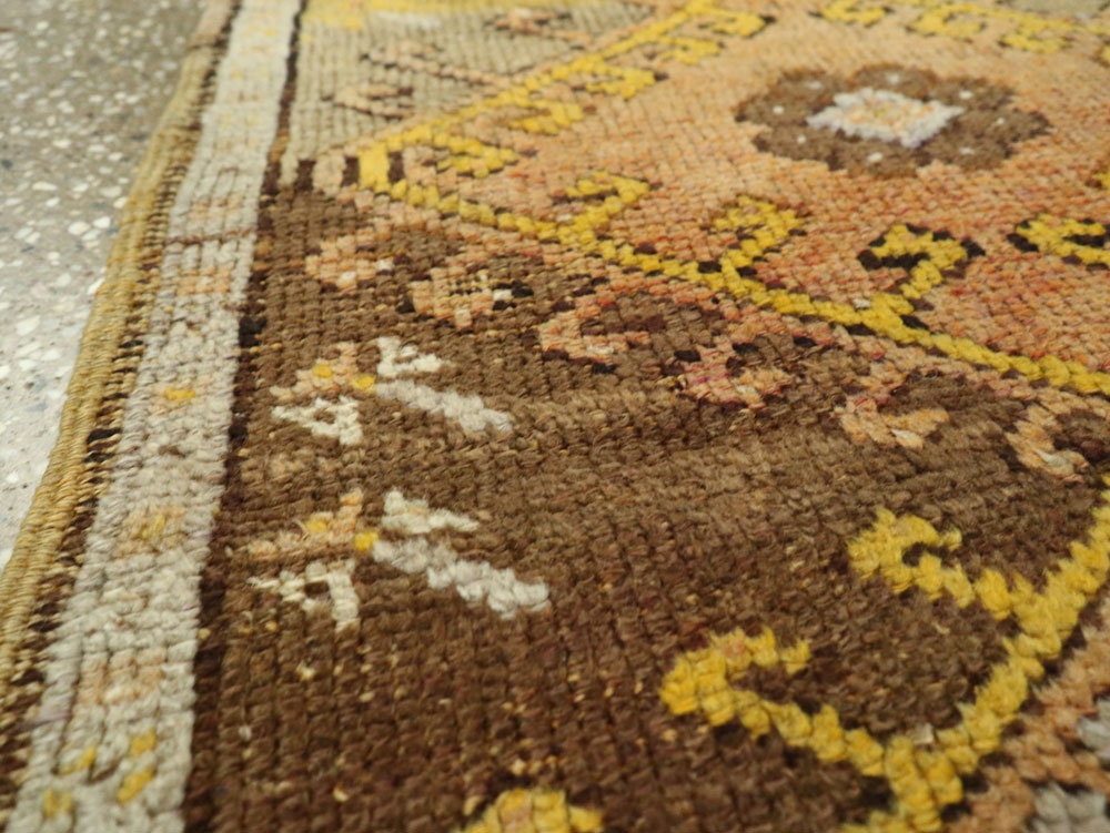 Vintage Turkish Anatolian Throw Rug, No.26036 - Gss