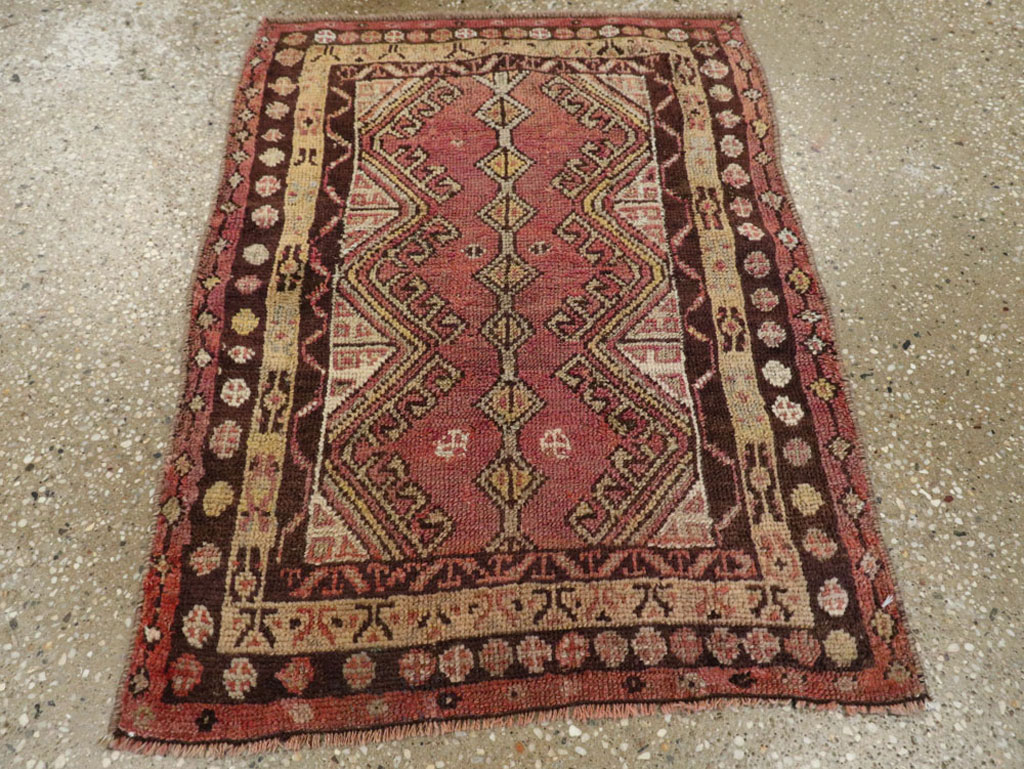 Vintage Turkish Anatolian Throw Rug, No.26037 - Gss