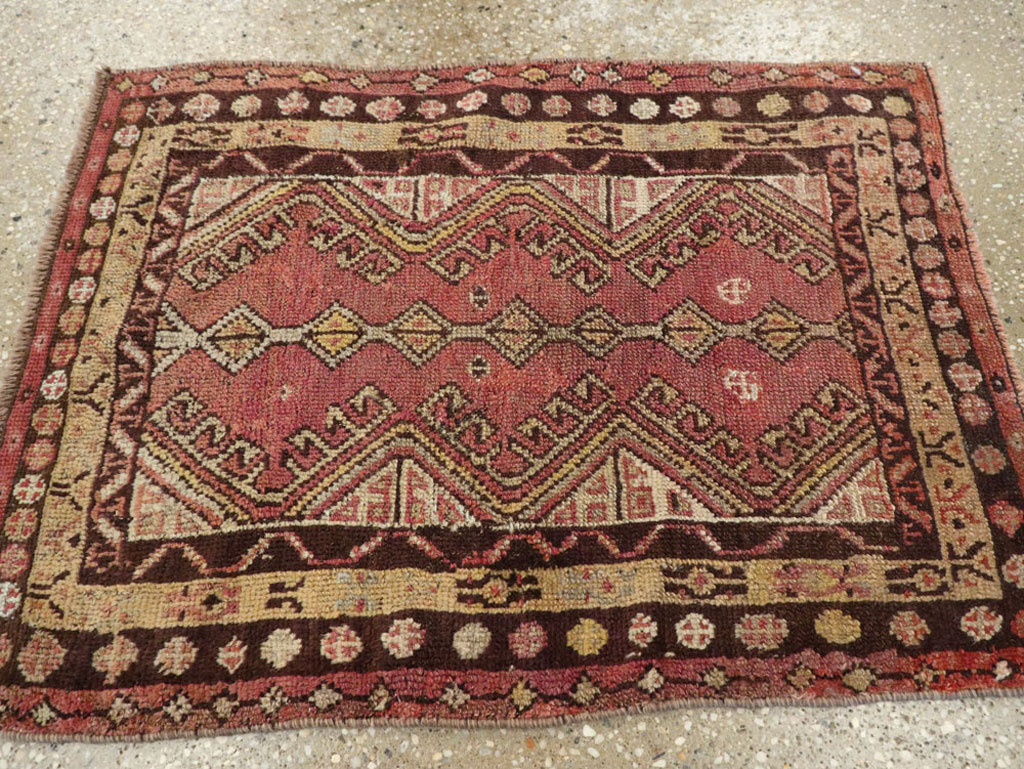 Vintage Turkish Anatolian Throw Rug, No.26037 - Gss