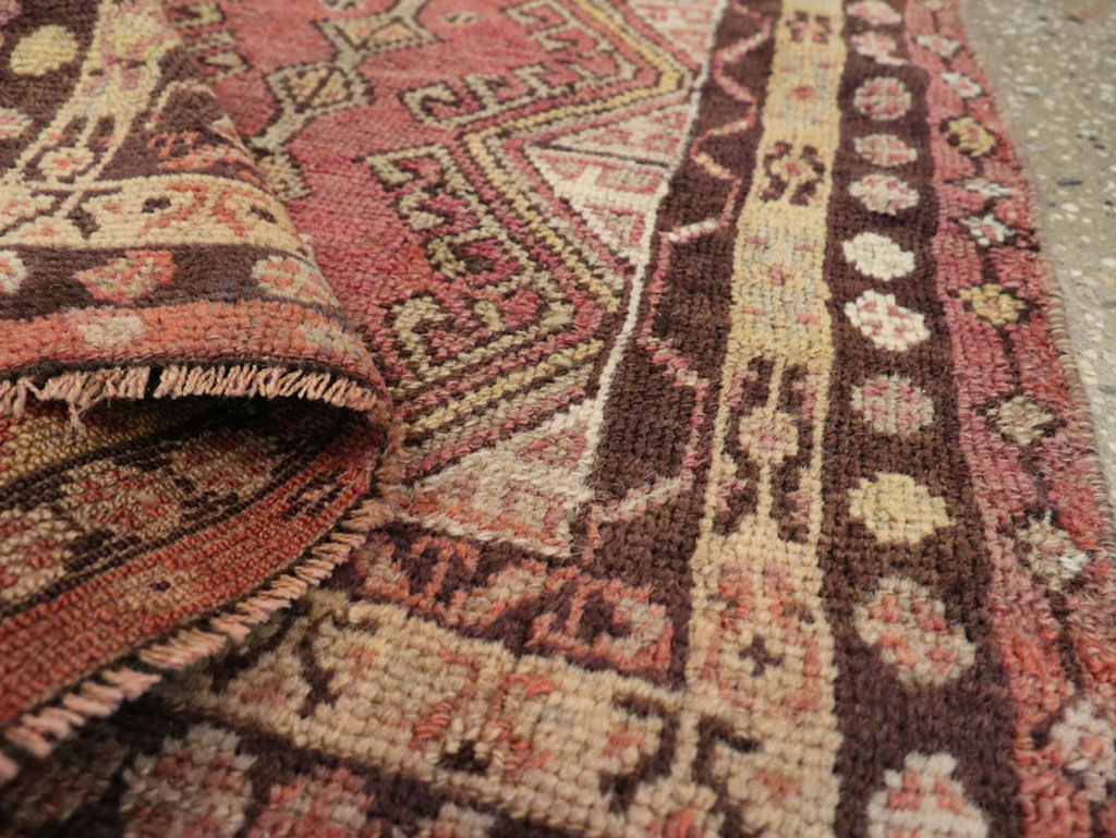 Vintage Turkish Anatolian Throw Rug, No.26037 - Gss