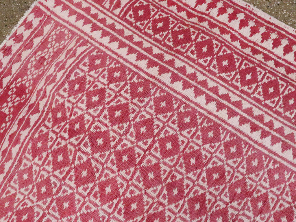 Vintage Persian Flatweave Kilim Accent Rug, No.26044 - Gss