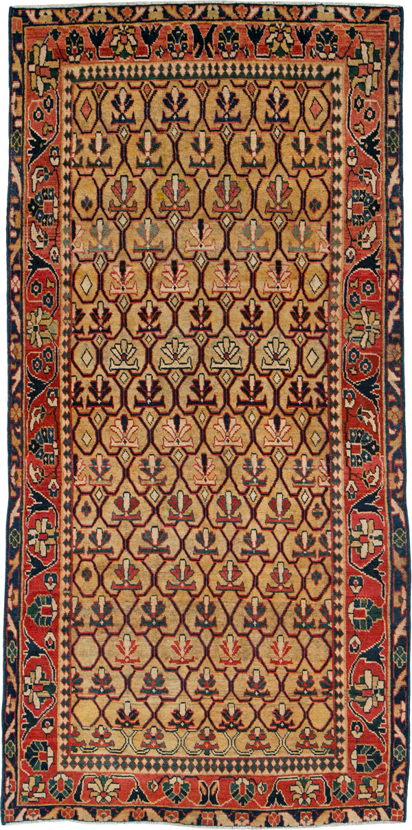 Vintage Persian Fereghan Mahal Rug, No.26129 - Gss