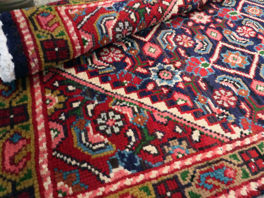 Vintage Persian Mahal Runner, No.26130 - Gss