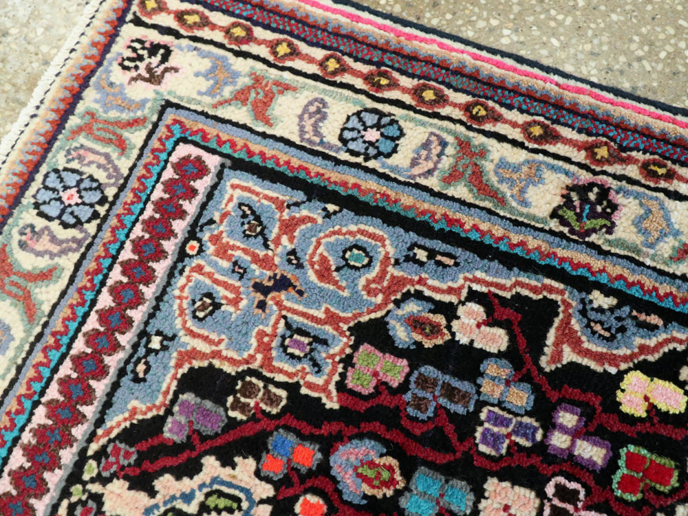 Vintage Persian Hamadan Rug, No.26133 - Gss