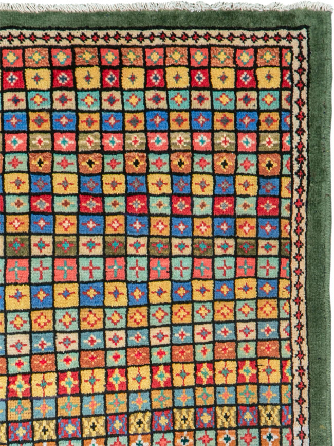 Vintage Persian Mahal Rug, No.26165 - Gss