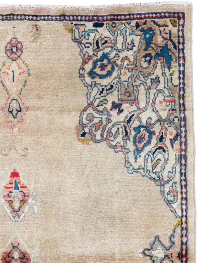 Vintage Persian Sarouk Rug, No.26182 - Gss