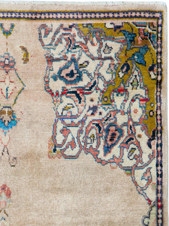 Vintage Persian Sarouk Rug, No.26182 - Gss