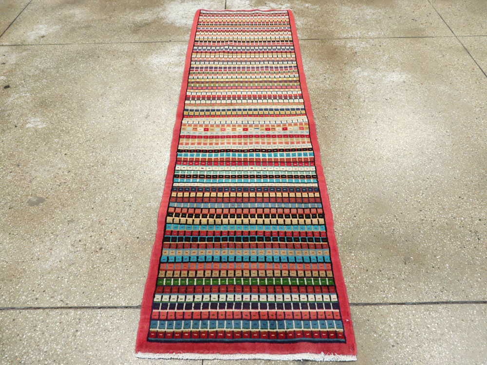 Vintage Persian Mahal Runner, No.26218 - Gss