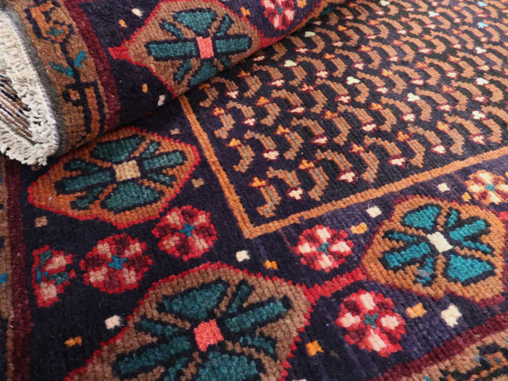 Vintage Persian Baluch Throw Rug, No.26219 - Gss