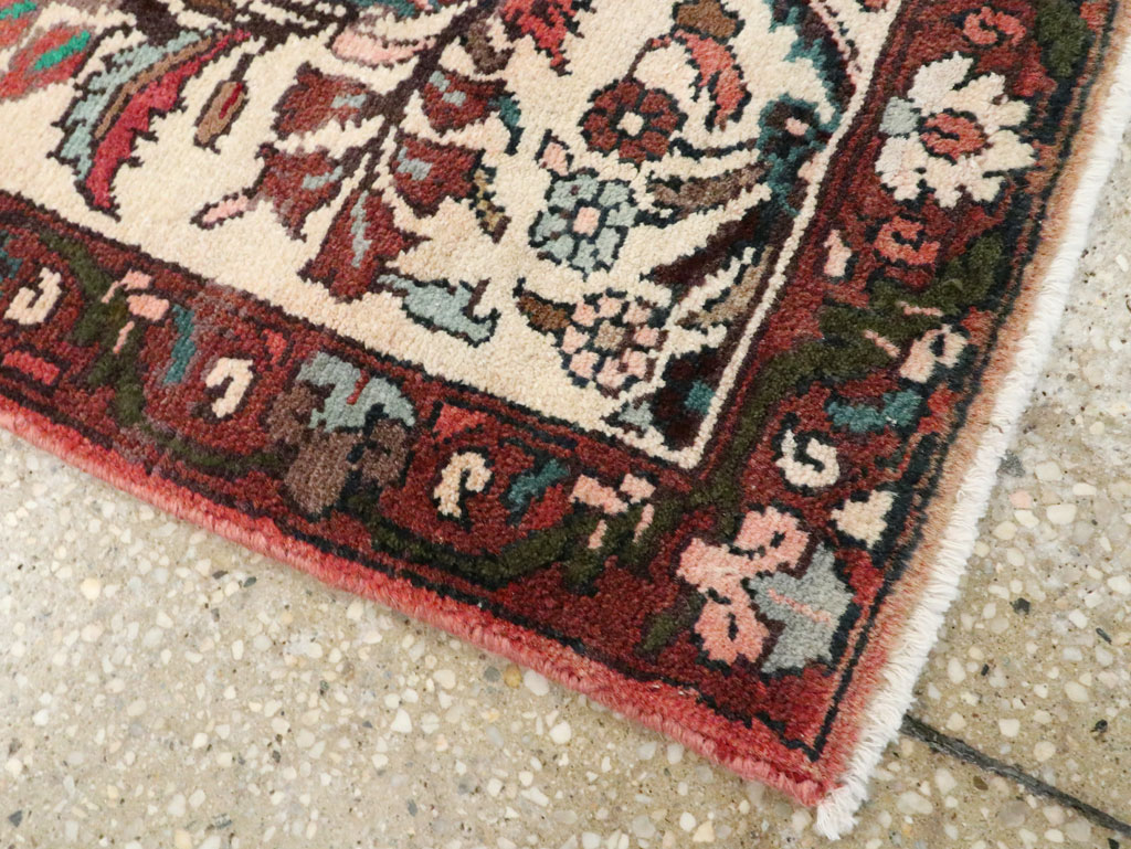 Vintage Persian Hamadan Pictorial Throw Rug, No.26220 - Gss