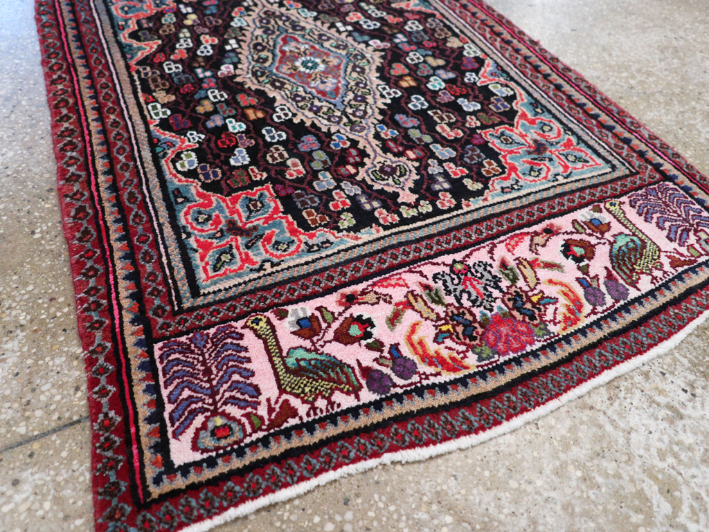 Vintage Persian Hamadan Rug, No.26224 - Gss