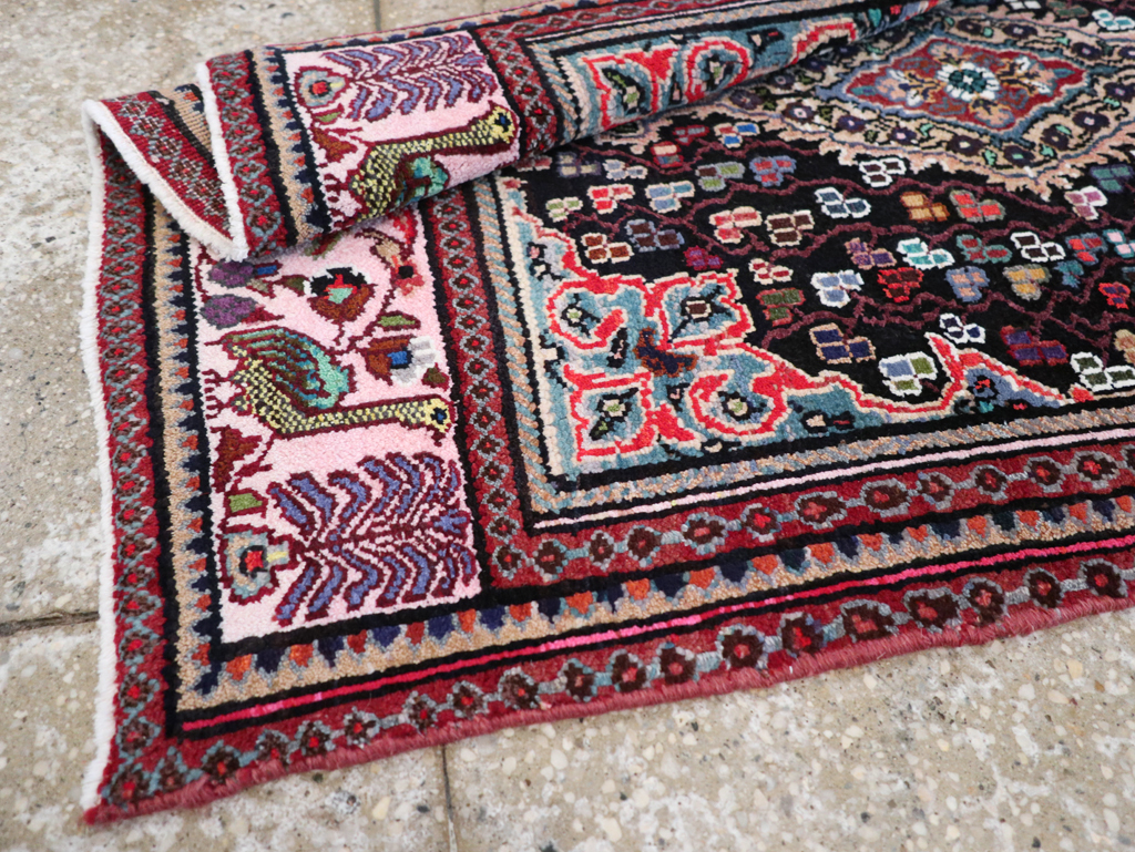 Vintage Persian Hamadan Rug, No.26224 - Gss