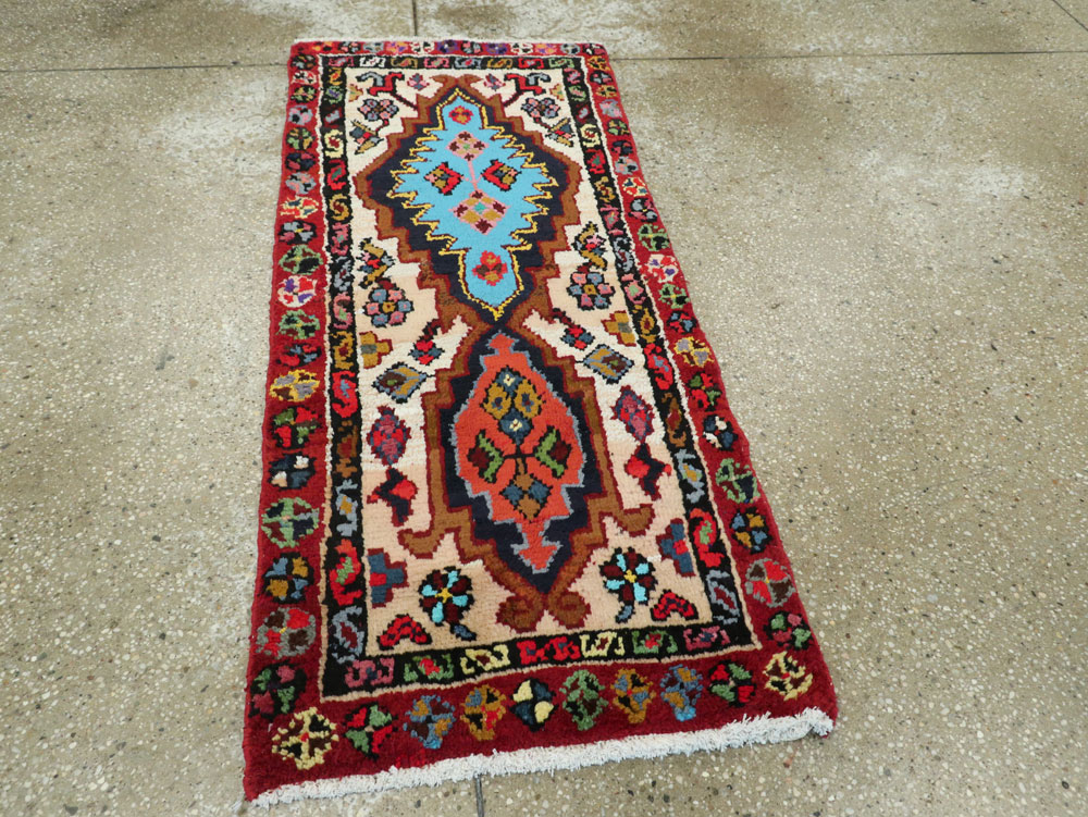 Vintage Persian Hamadan Rug, No.26229 - Gss