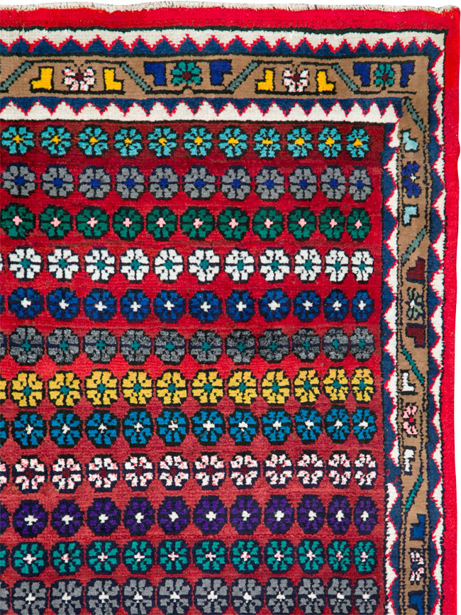Vintage Persian Mahal Runner, No.26230 - Gss